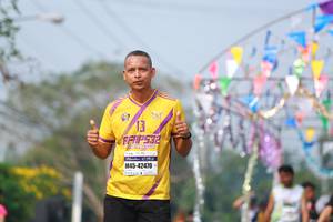 BIB: 42470
                            <button type="button" onclick="openModal(9891633)" class="btn btn-primary btn-sm float-right btn-popup" data-toggle="modal" data-target=".modal-high-quality">
                        <i class="fas fa-shopping-cart"></i> Add to Cart
                    </button>
                                            <button type="button" onclick="isThisMe(9891633, true)" class="btn btn-success btn-sm float-right btn-popup btn-isme hidden" data-toggle="tooltip" data-placement="bottom" title="นี่คือรูปของคุณใช่ไหม คลิกที่นี่เพื่อเอาเข้าอัลบั้ม">
                        <i class="fas fa-plus"></i> Add to album
                    </button>
                    <button type="button" onclick="isThisMe(9891633, false)" class="btn btn-warning btn-sm float-right btn-popup btn-isnotme hidden">
                        <i class="fas fa-ban"></i> Remove from album
                    </button>